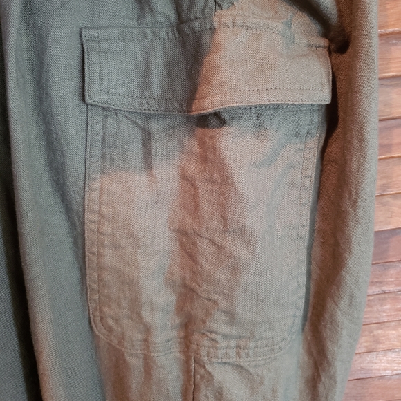 Banana Republic Cropped Pants - Picture 3 of 13
